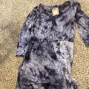 Lightweight shirt tie dye